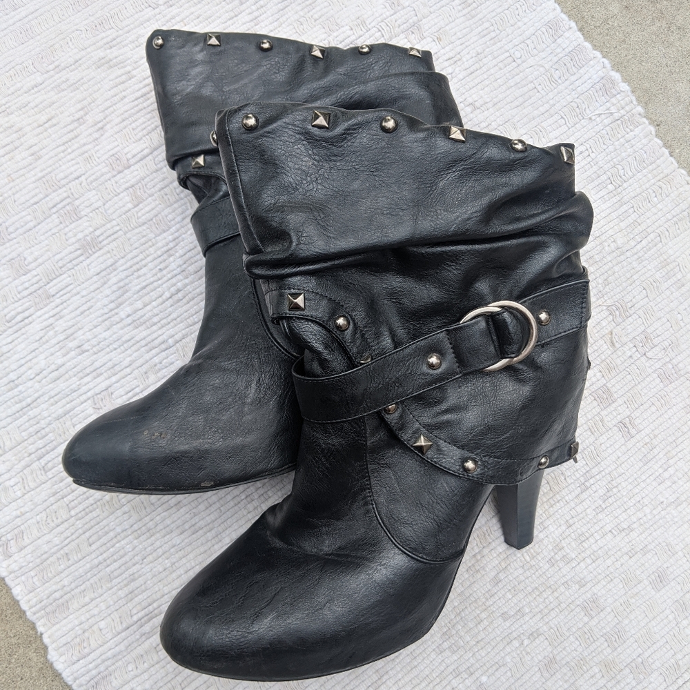 BKE Sole ankle boots